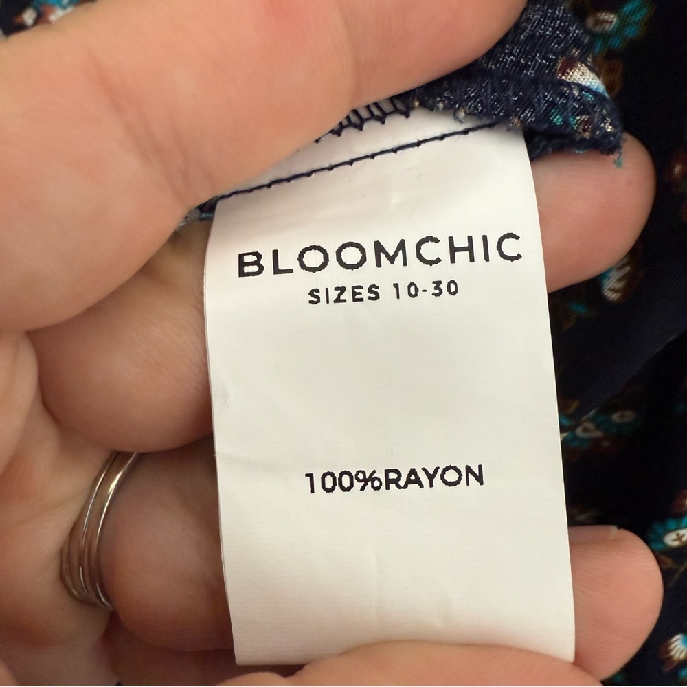 Bloomchic Midi Dress Bandana Tassels Keyhole Neck Indigo Floral Plus Size 1X NWT - Picture 8 of 8